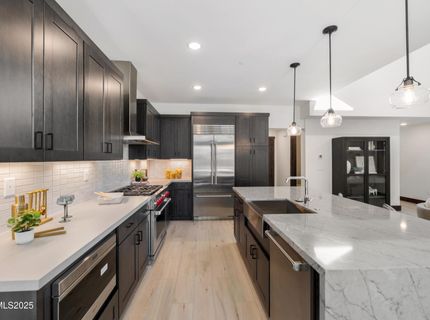 121 Sierra Colina Drive, Unit 21, Stateline, NV 89449 Photo