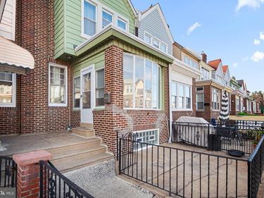 854 E SANGER STREET, PHILADELPHIA, PA 19124