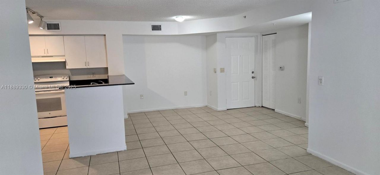 2173 Renaissance Blvd, Unit 103, Miramar, FL 33025 Photo