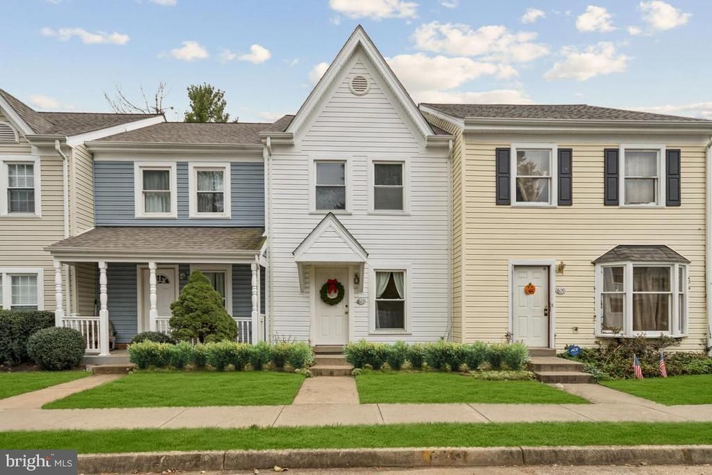 611 Madison Court, Unit 611, Stafford, VA 22554 Main Photo