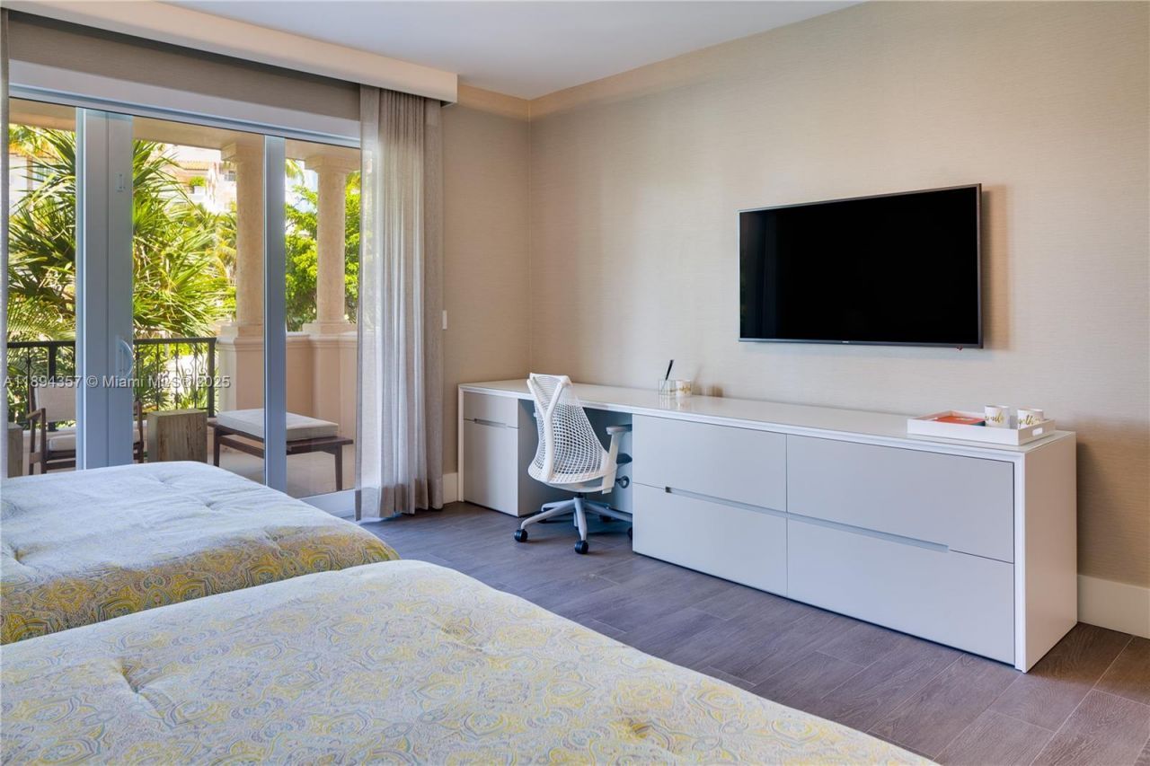 19222 Fisher Island Dr, Unit 19222, Miami Beach, FL 33109 Photo