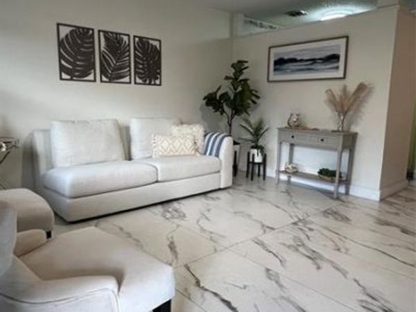 900 SW 10th Ter, Unit S20, Hallandale Beach, FL 33009