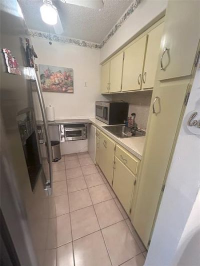 900 SW 10th Terrace, Unit S20, Hallandale Beach, FL 33009 Photo
