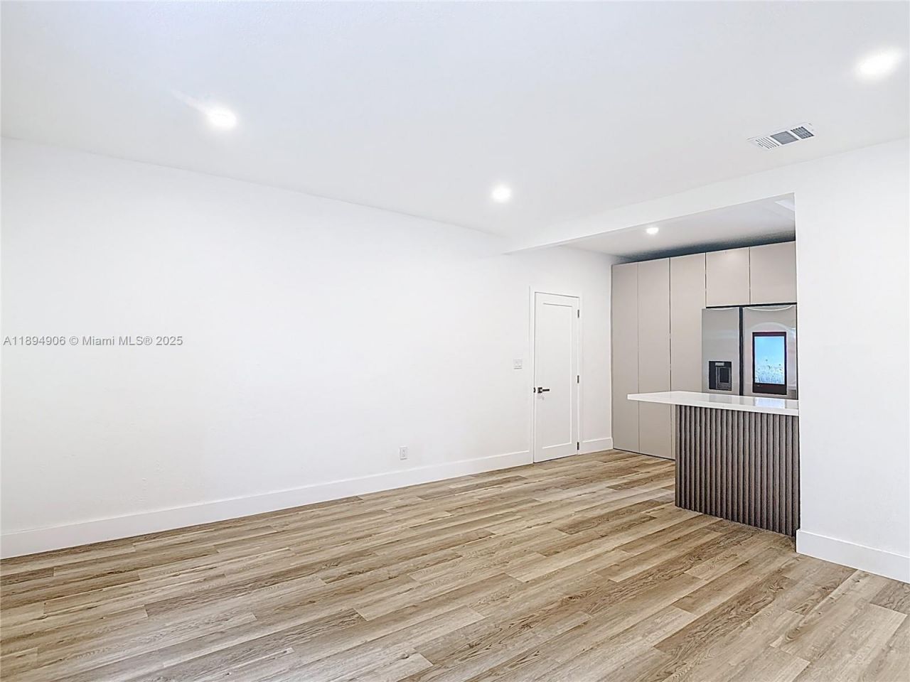 1535 NW 124th St, North Miami, FL 33167 Photo