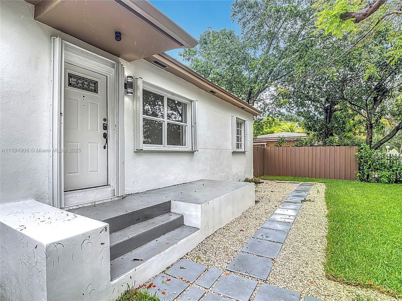 1535 NW 124th St, North Miami, FL 33167 Photo