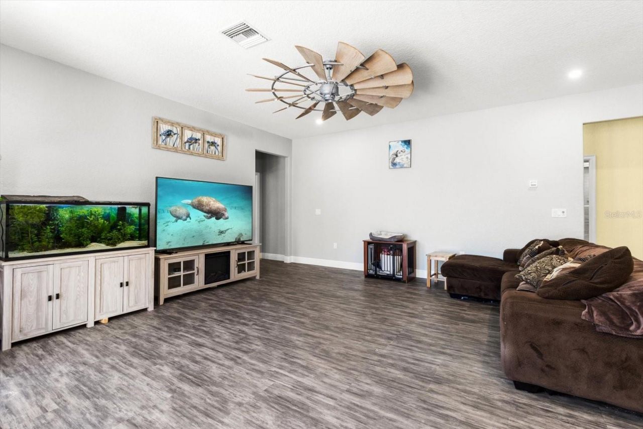 11752 W Valley Spring Lane, Homosassa, FL 34448 Photo