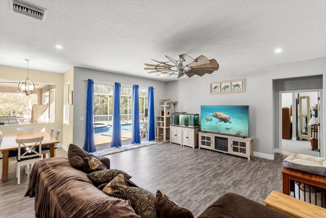 11752 W Valley Spring Lane, Homosassa, FL 34448 Photo