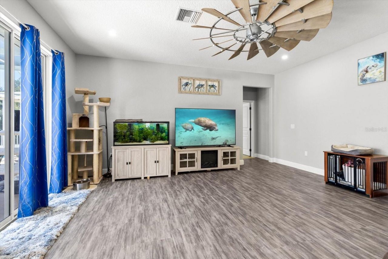 11752 W Valley Spring Lane, Homosassa, FL 34448 Photo