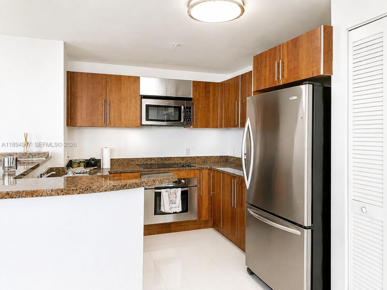 300 S Biscayne Blvd, Unit T-1908, Miami, FL 33131 Photo
