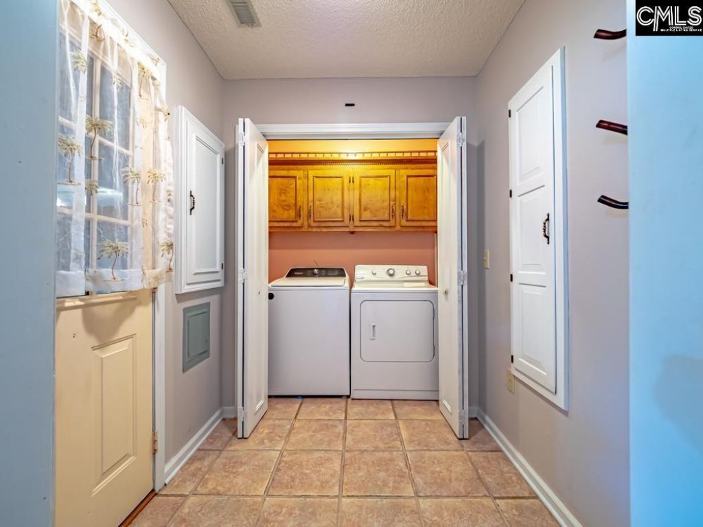 6674 Francis Marion Avenue Photo 12