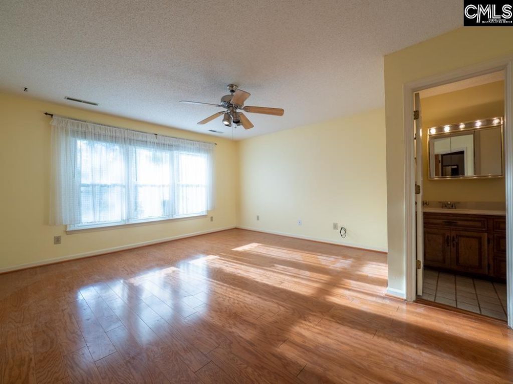 6674 Francis Marion Avenue Photo 18