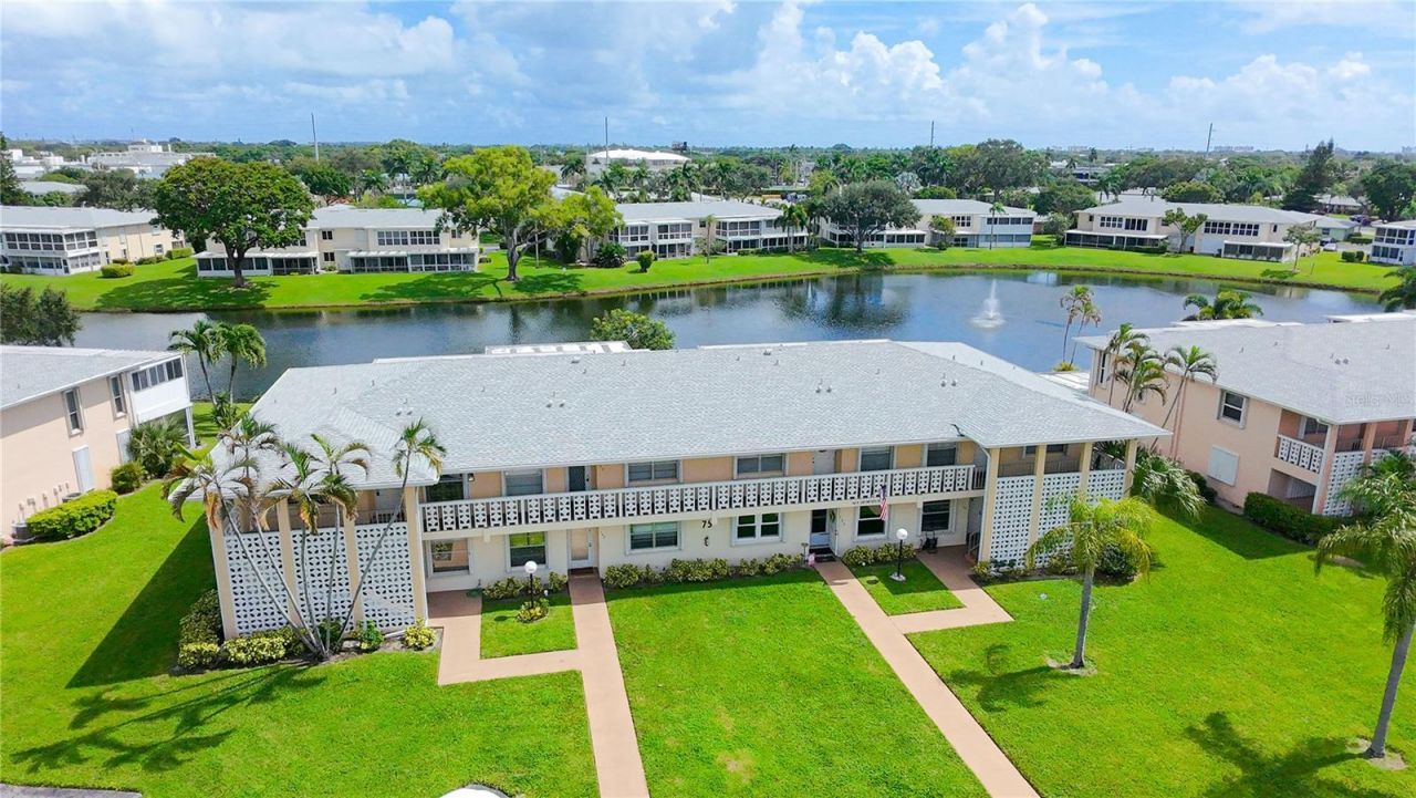 1421 NW 19th Terrace, Unit 102, Delray Beach, FL 33445 Photo