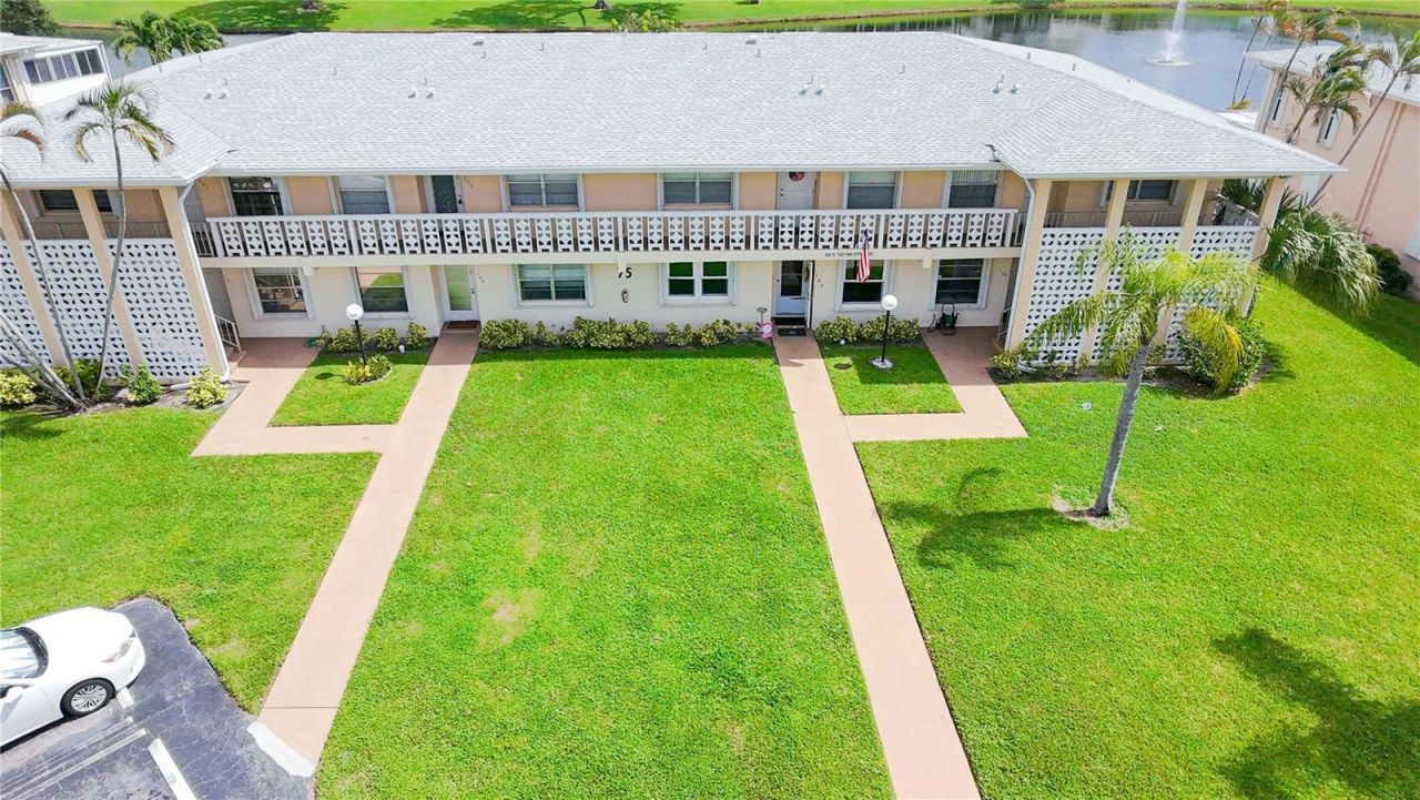 1421 NW 19th Terrace, Unit 102, Delray Beach, FL 33445 Photo