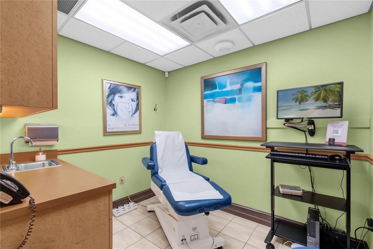 130 Hillcrest Street, Orlando, FL 32801 Photo