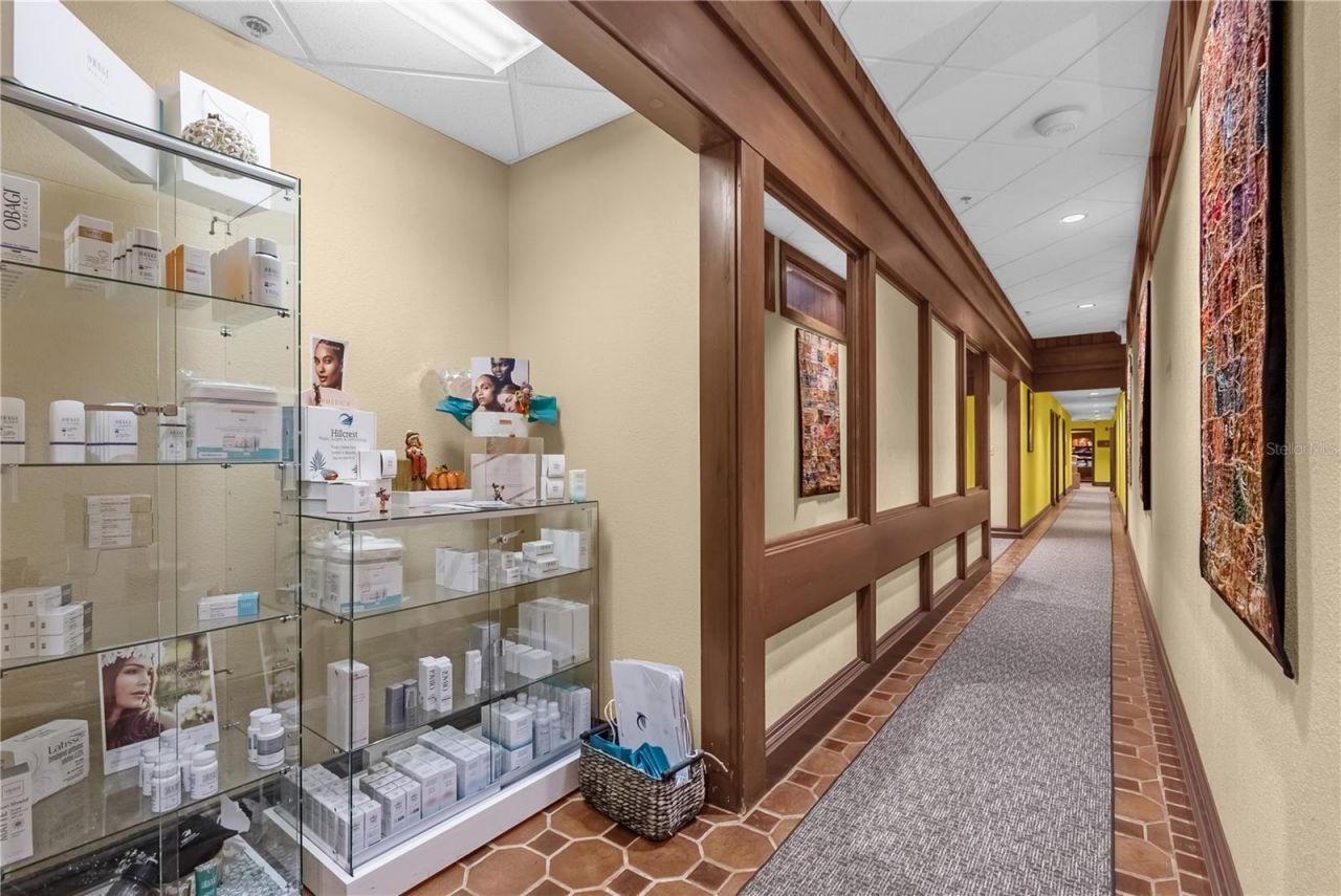 130 Hillcrest Street, Orlando, FL 32801 Photo