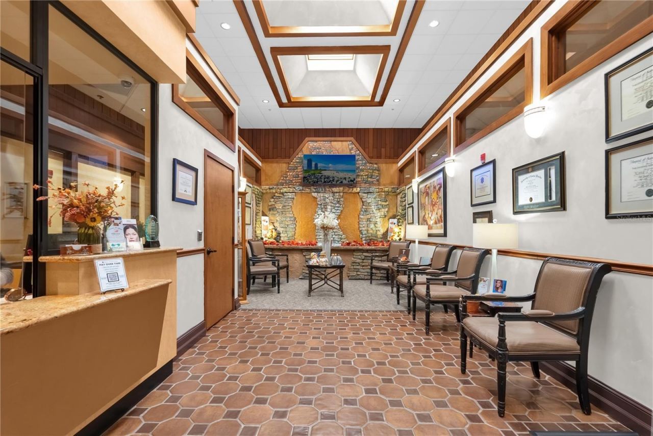 130 Hillcrest Street, Orlando, FL 32801 Photo