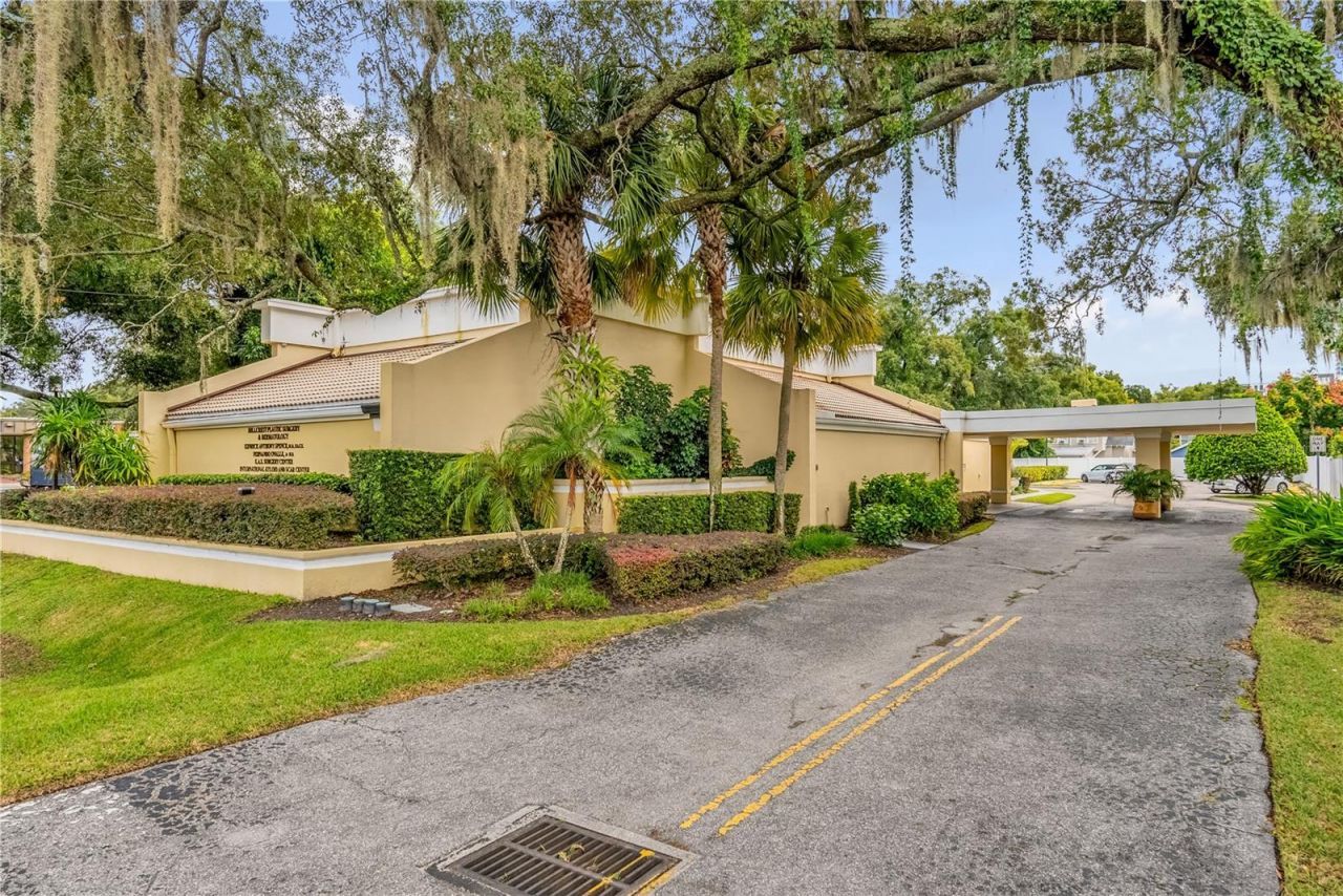 130 Hillcrest Street, Orlando, FL 32801 Photo