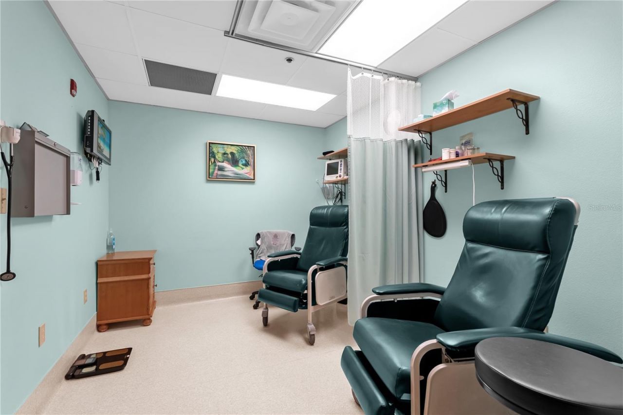 130 Hillcrest Street, Orlando, FL 32801 Photo