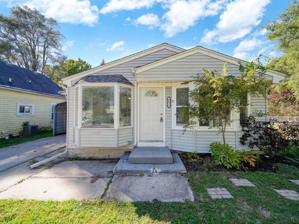 6031 Rutherford Avenue, East Lansing, MI 48823