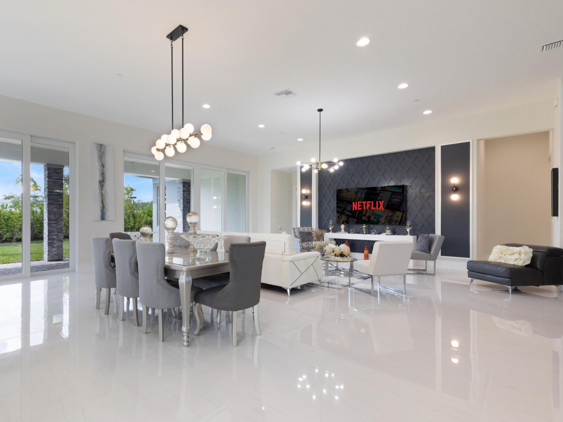 9124 Coral Isles Circle, Palm Beach Gardens, FL 33412 Photo