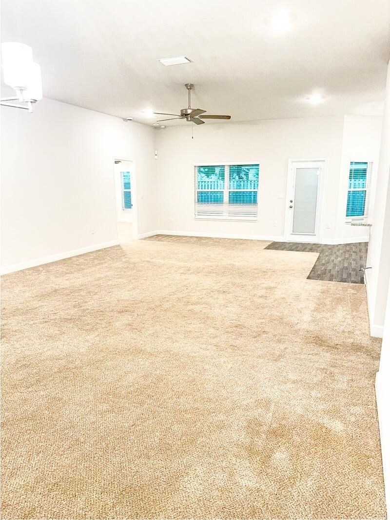 5237 NW Reba Circle, Port Saint Lucie, FL 34986 Photo