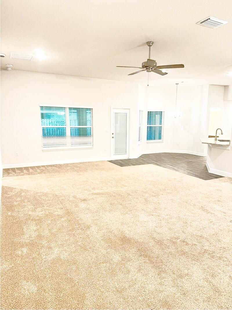 5237 NW Reba Circle, Port Saint Lucie, FL 34986 Photo