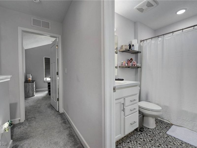 7510 Elton Avenue, Cleveland, OH 44102 Photo 25