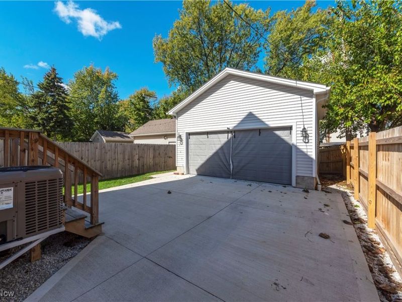 7510 Elton Avenue, Cleveland, OH 44102 Photo 36