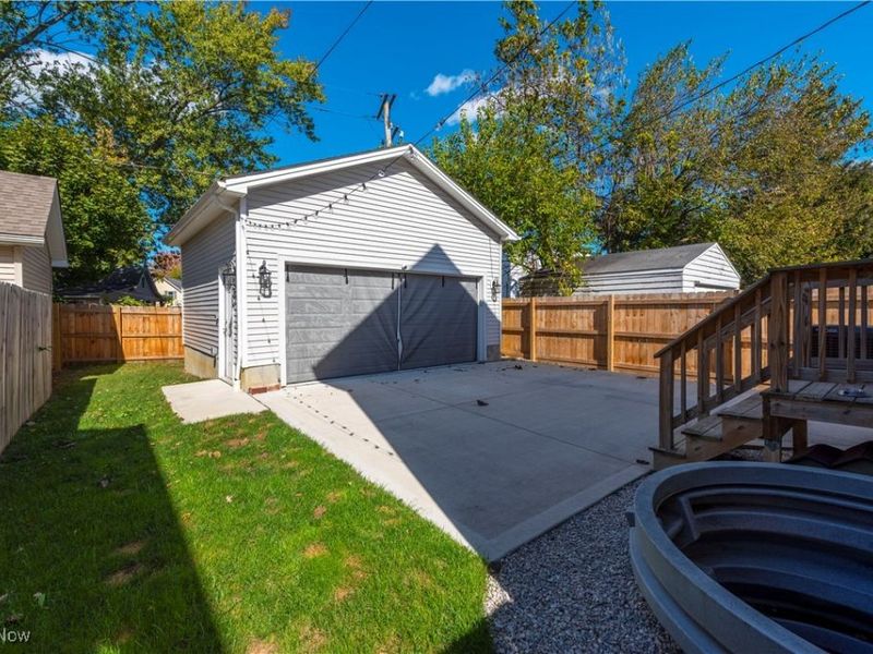 7510 Elton Avenue, Cleveland, OH 44102 Photo 39