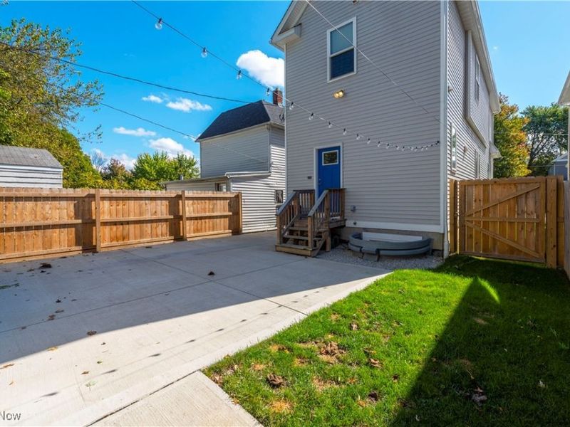 7510 Elton Avenue, Cleveland, OH 44102 Photo 40