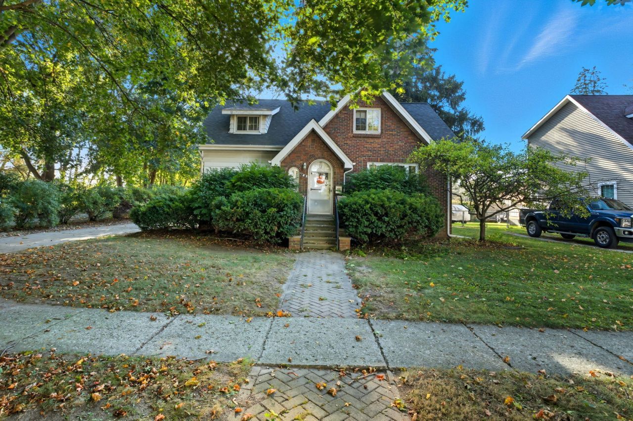 69067 N Forest Avenue, Richmond, MI 48062 Main Photo