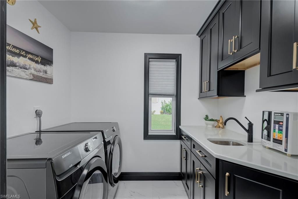 11908 King James Ct, Cape Coral, FL 33991 Photo