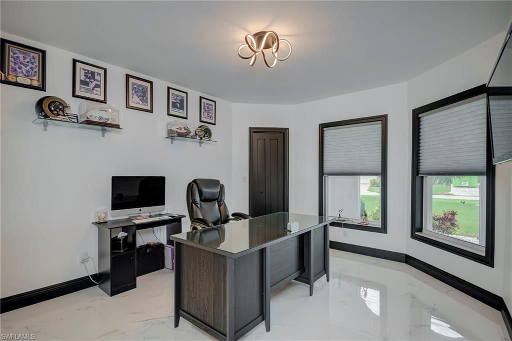 11908 King James Ct, Cape Coral, FL 33991 Photo