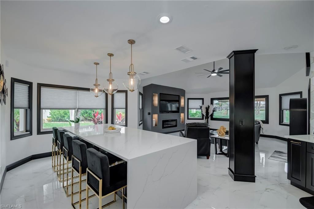 11908 King James Ct, Cape Coral, FL 33991 Photo