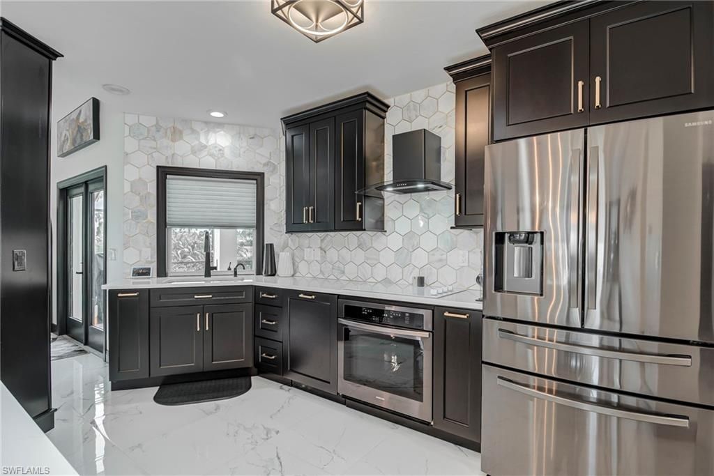 11908 King James Ct, Cape Coral, FL 33991 Photo