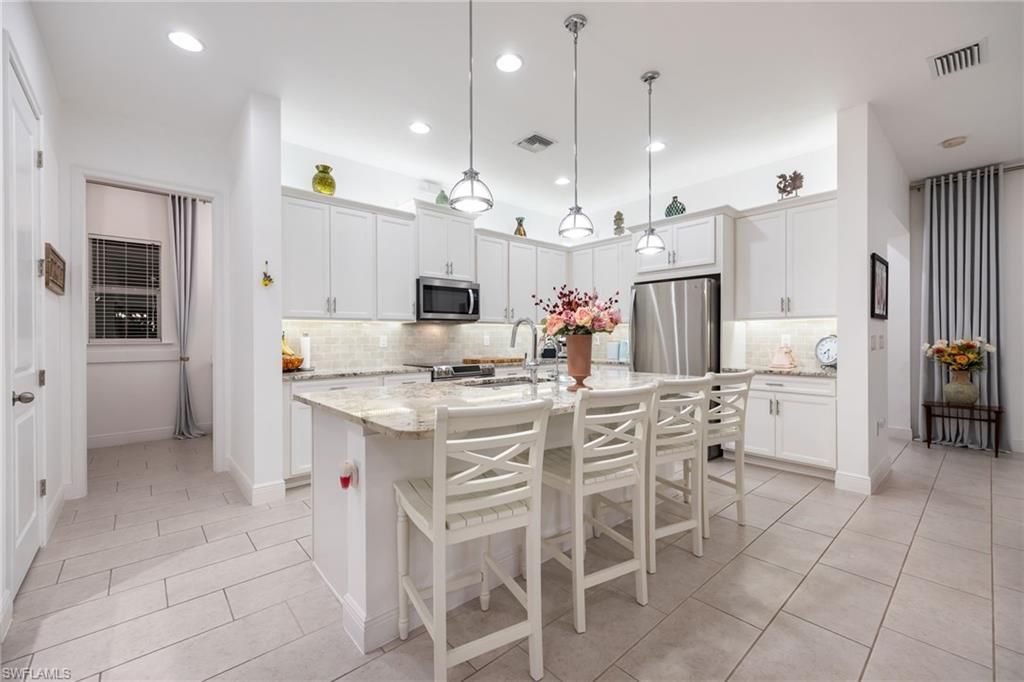 3620 Pilot Cir, Naples, FL 34120 Photo