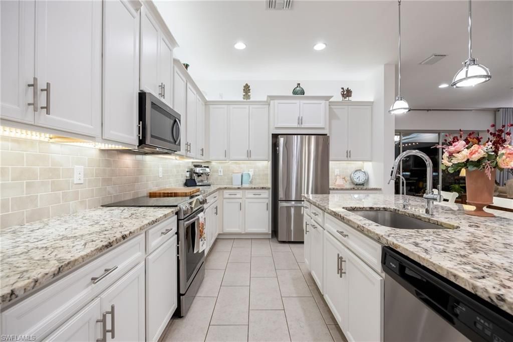 3620 Pilot Cir, Naples, FL 34120 Photo
