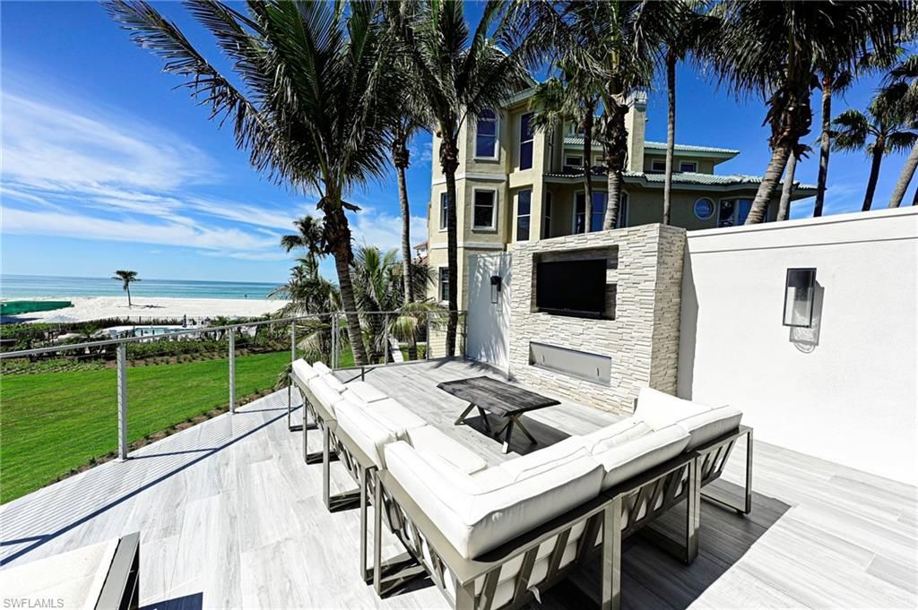 104 Anguilla Ln, Bonita Springs, FL 34134 Photo