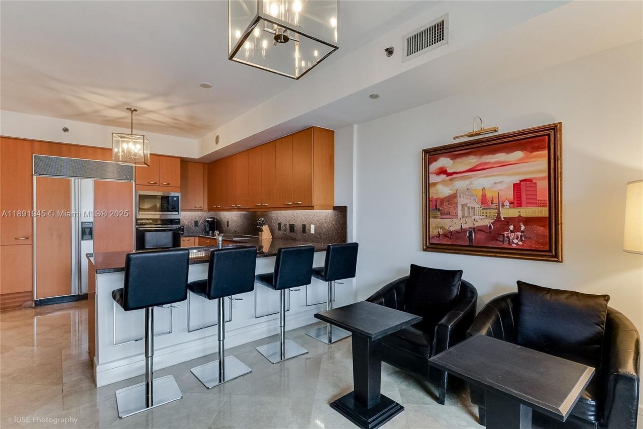 791 Crandon Blvd, Unit 303, Key Biscayne, FL 33149 Photo