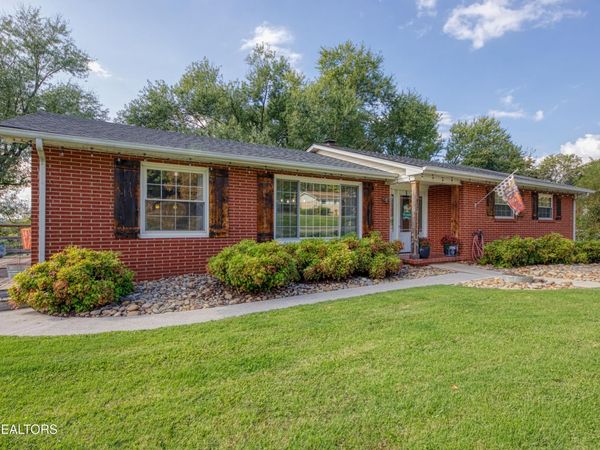 417 Lupine Drive, Knoxville, TN 37924