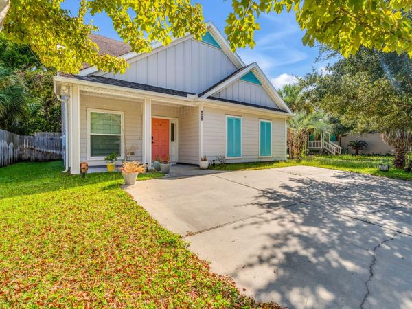 808 Willow Street, Destin, FL 32541