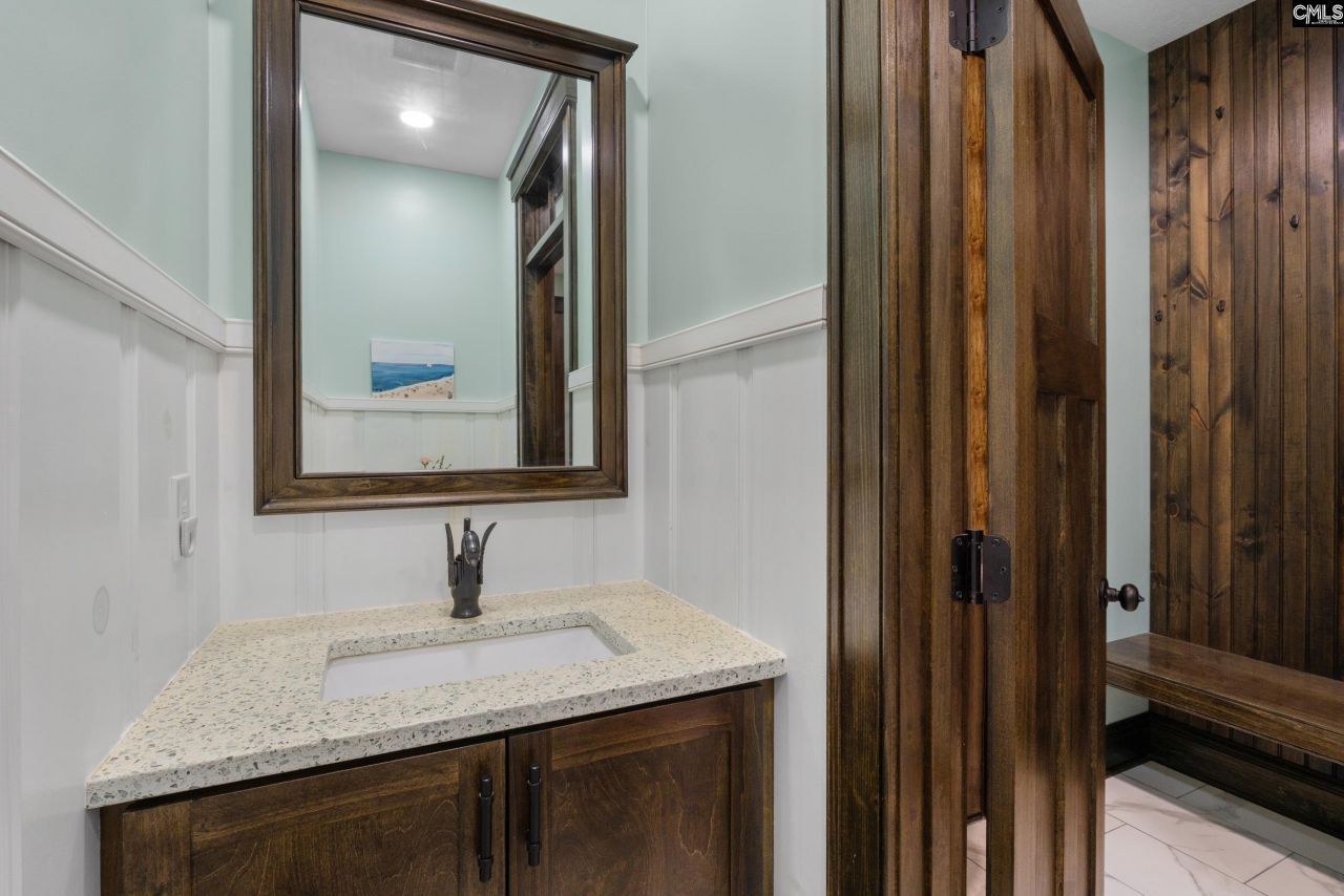 1427 Buck Hill Landing Road  Photo 27