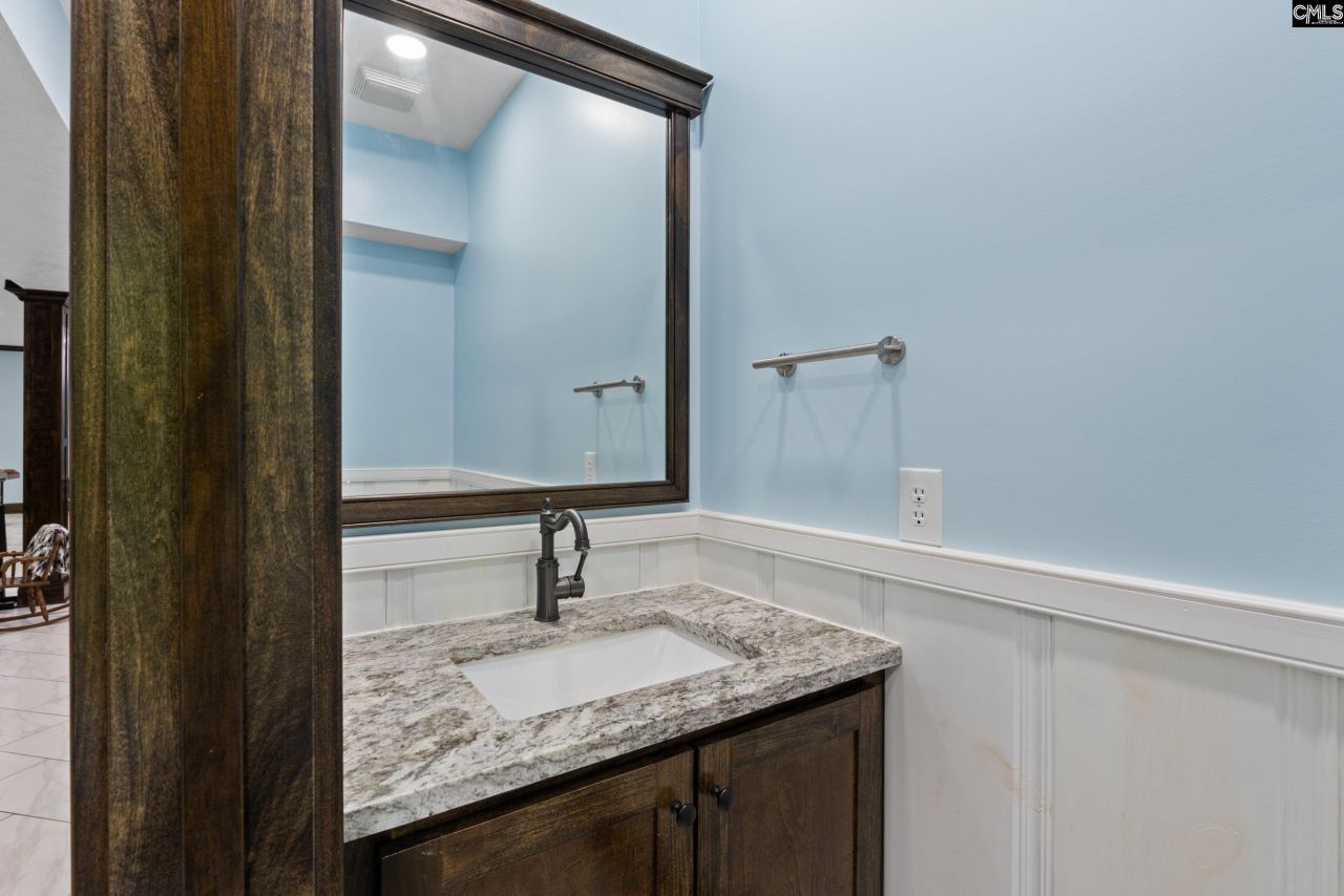 1427 Buck Hill Landing Road  Photo 44