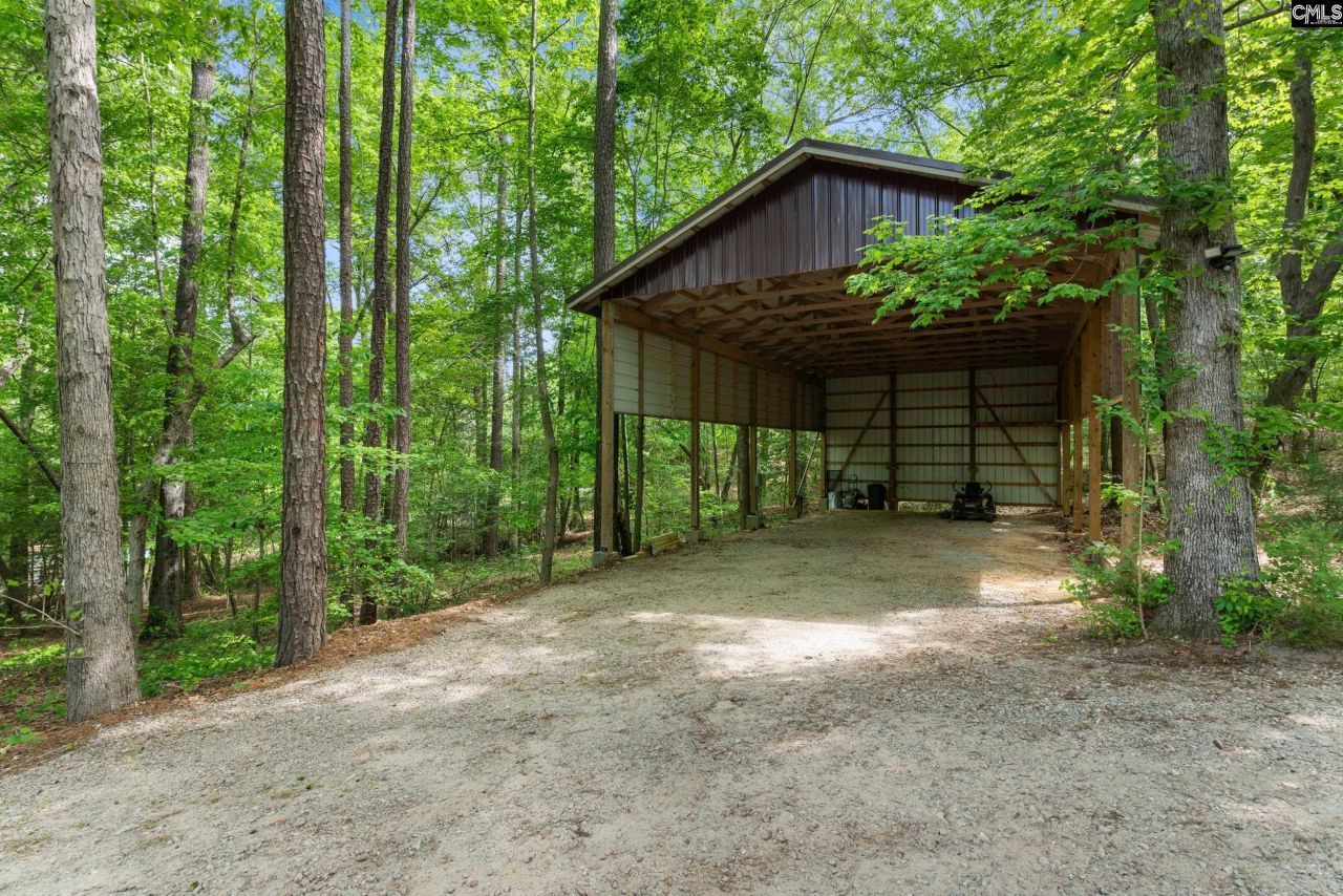 1427 Buck Hill Landing Road  Photo 6