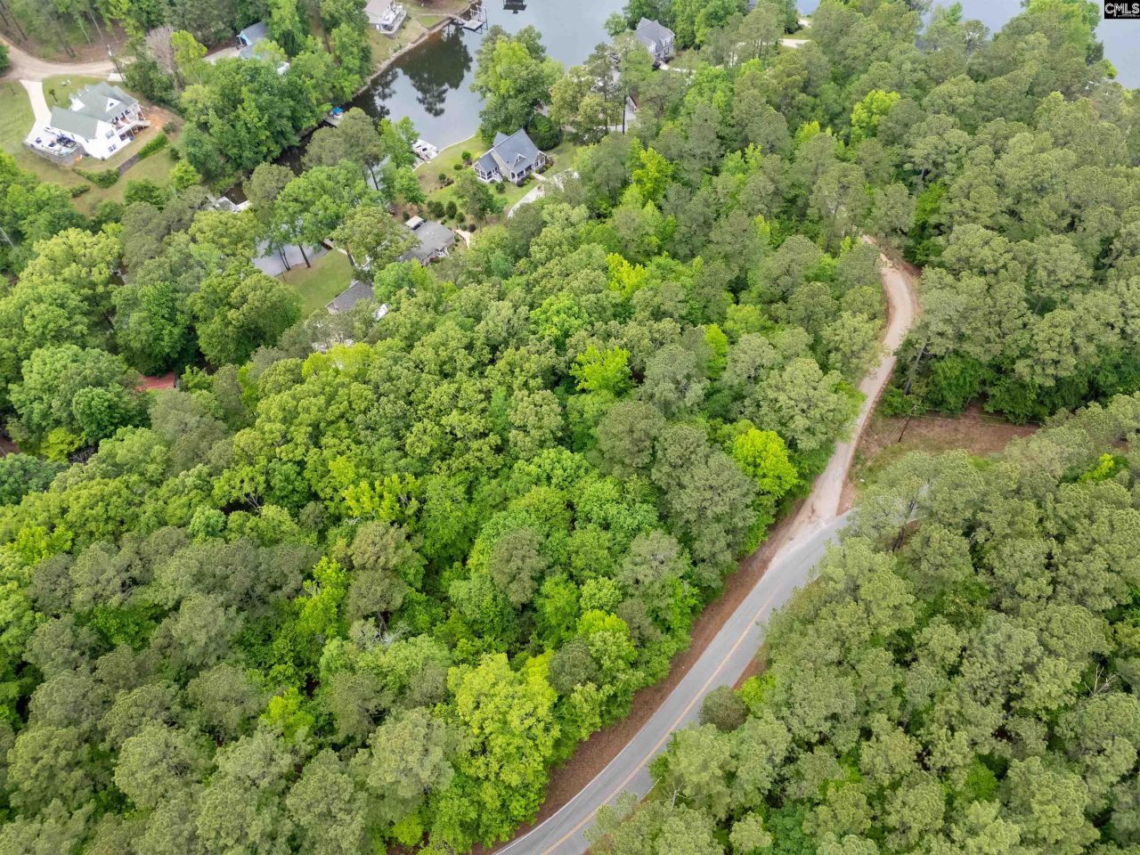 1427-2 Buck Hill Landing Road  Photo 17