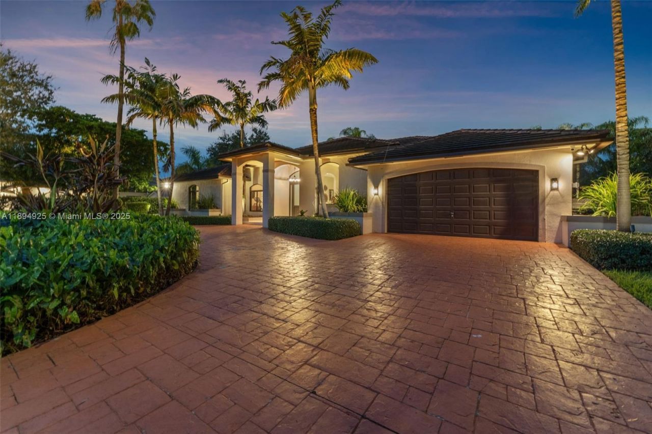 12019 SW 77th Ter, Miami, FL 33183 Photo