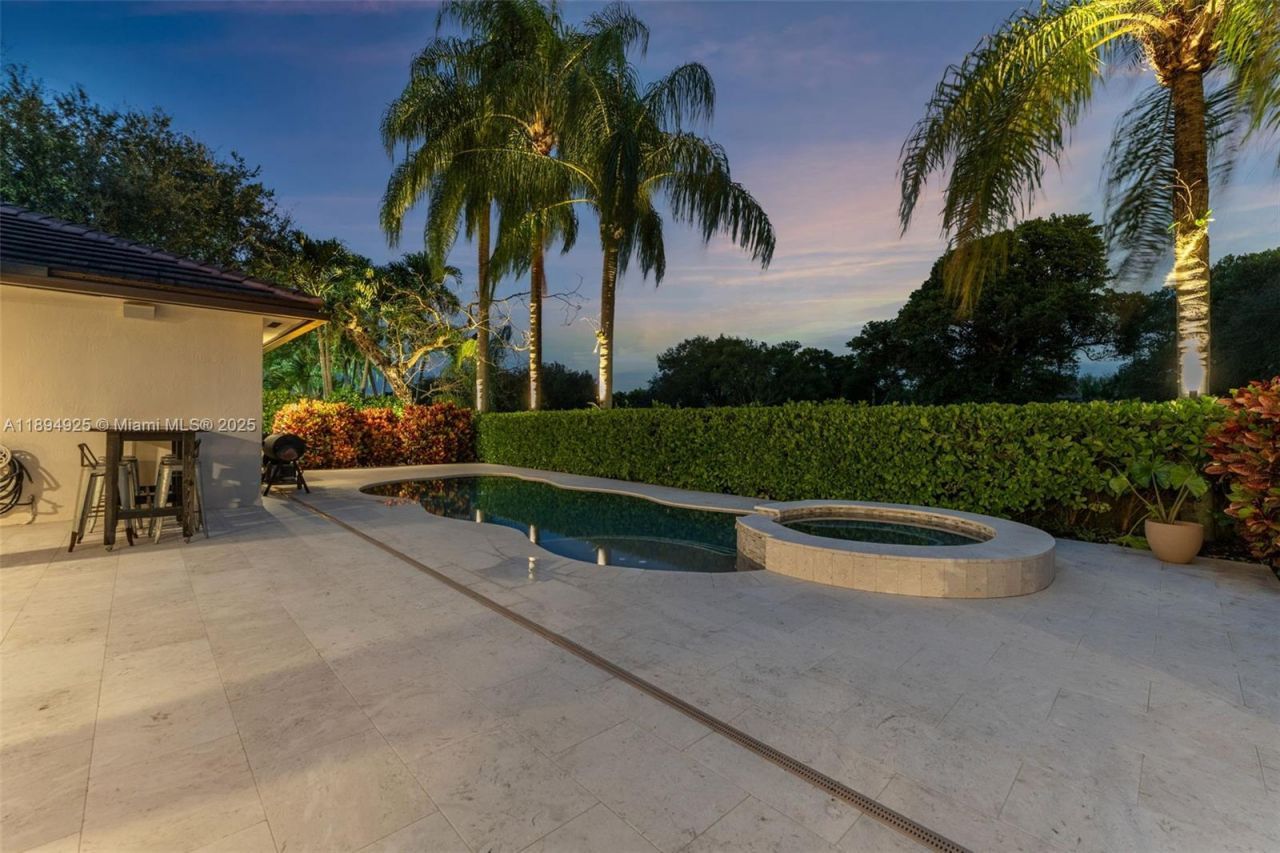 12019 SW 77th Ter, Miami, FL 33183 Photo