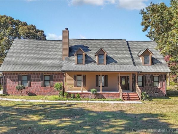 5451 Kentucky Lane, Hope Mills, NC 28348