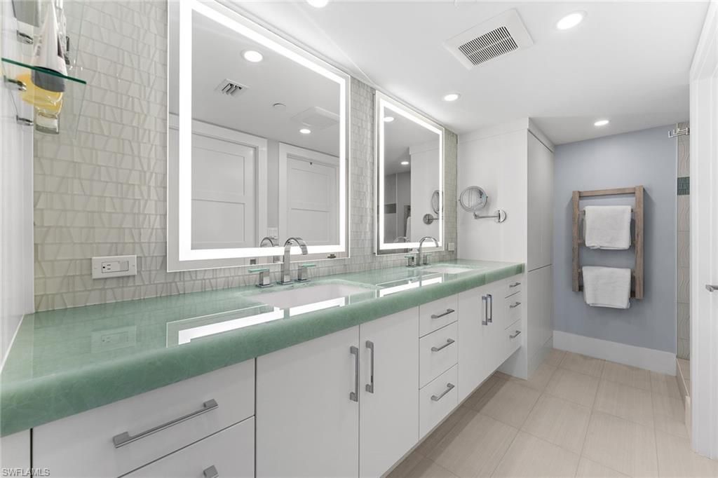 3100 Gulf Shore Blvd N, Unit 504, Naples, FL 34103 Photo