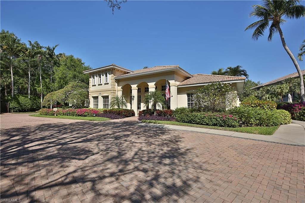 837 Sailaway Ln, Unit 202, Naples, FL 34108 Photo